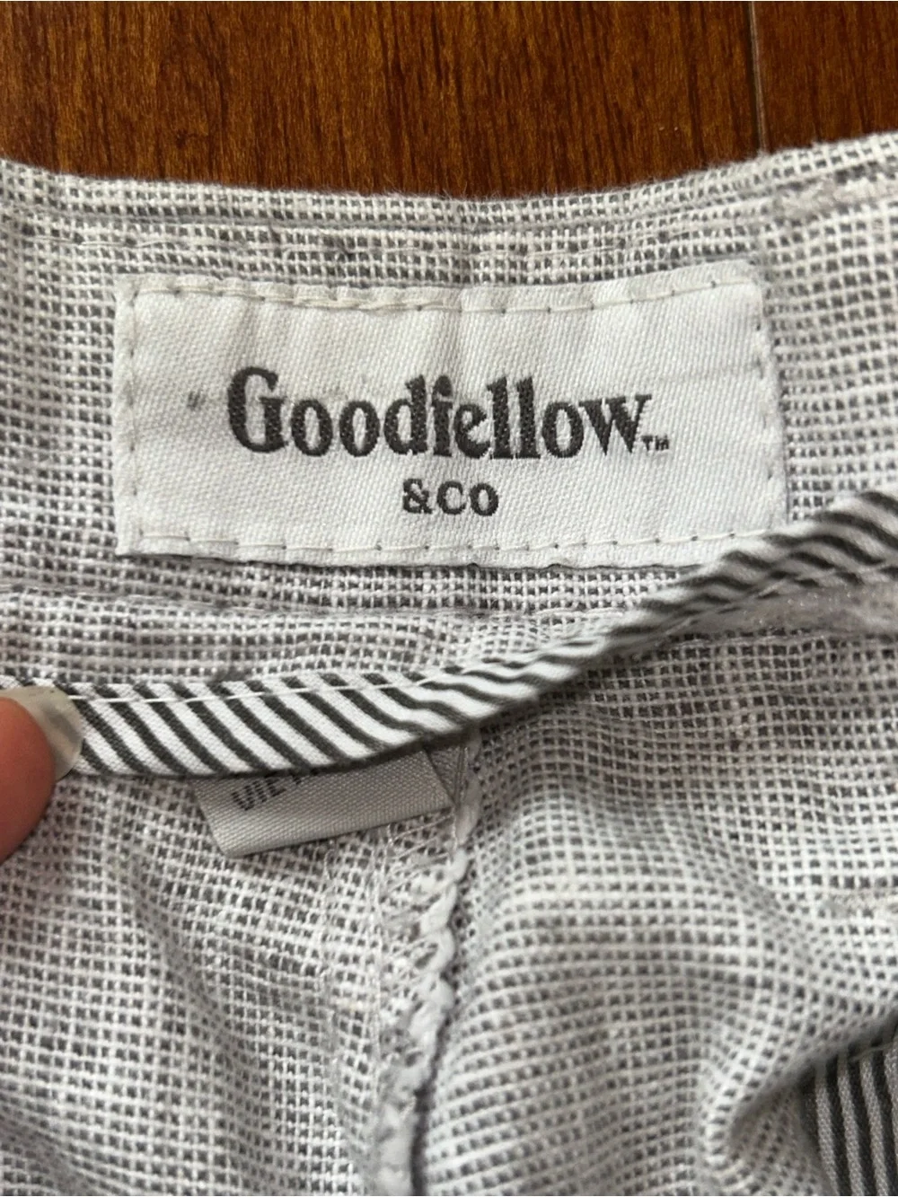 Goodfellow & Co Linen Cotton Blend Linden Shorts Size 42 9” Inseam Resortwear